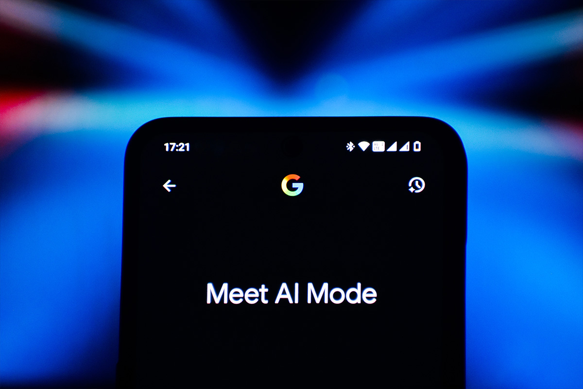 Google Search Traffic Falls as AI Rivals and No-AI Alternatives Gain Ground