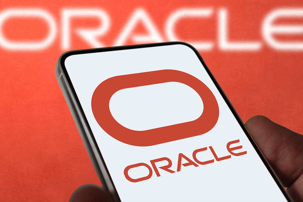 Oracle Cuts 21,000 Jobs in One Year as AI Reshapes Tech Workforce