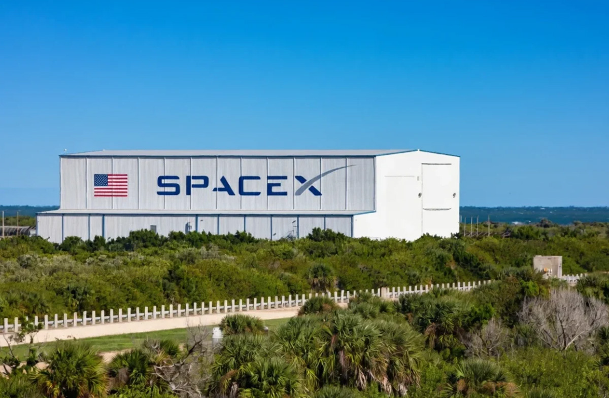 SpaceX Stock Falls After First Earnings Report Reveals AI Spending Surge